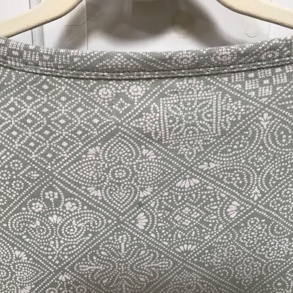 Lucky Brand Sage Green and Cream Long Sleeve Cotton Top - Picture 16 of 16